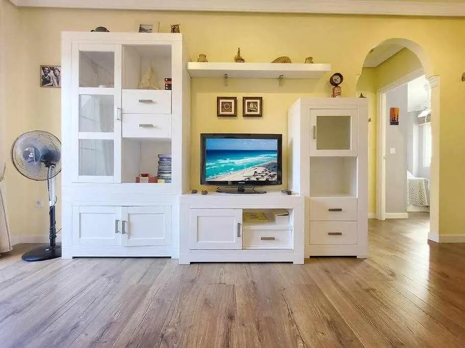 شقة Boliches House Beach 200M Wifi فوينخيرولا