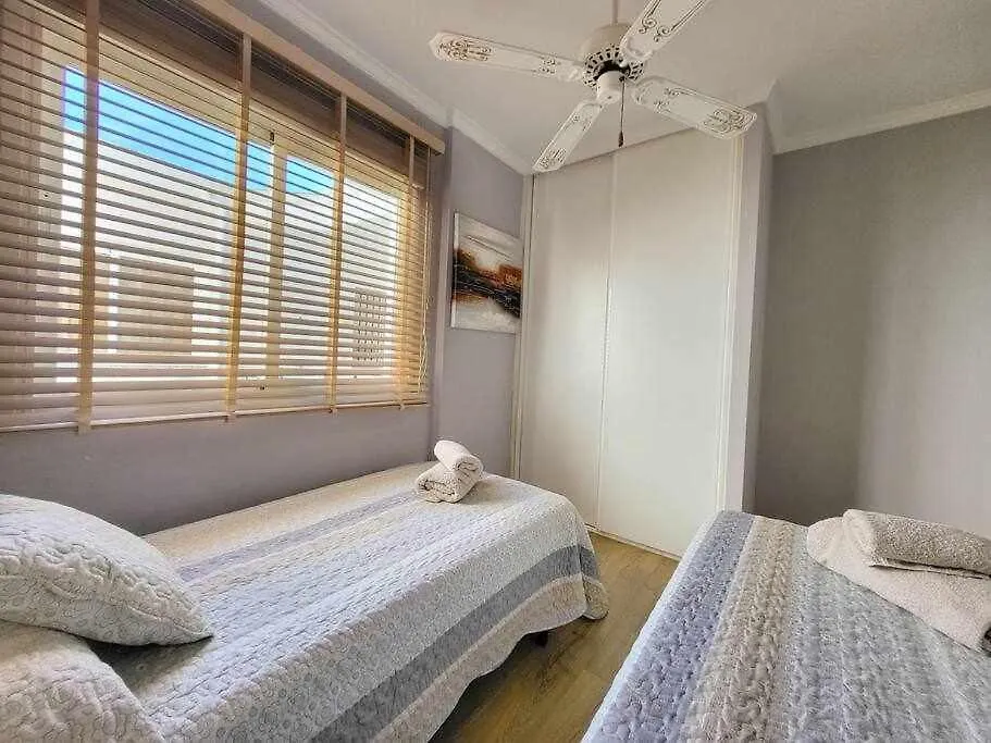 شقة Boliches House Beach 200M Wifi فوينخيرولا